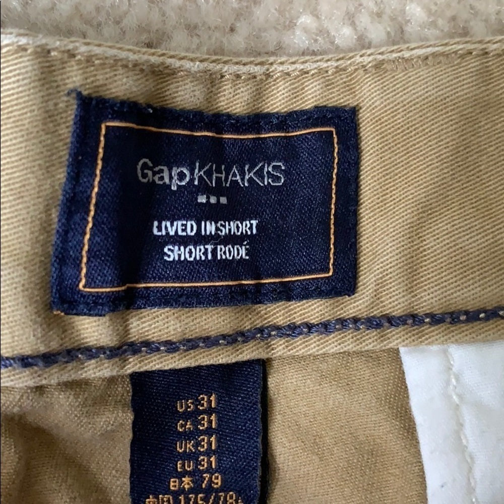 Men’s Khaki Shorts - Picture 3 of 4